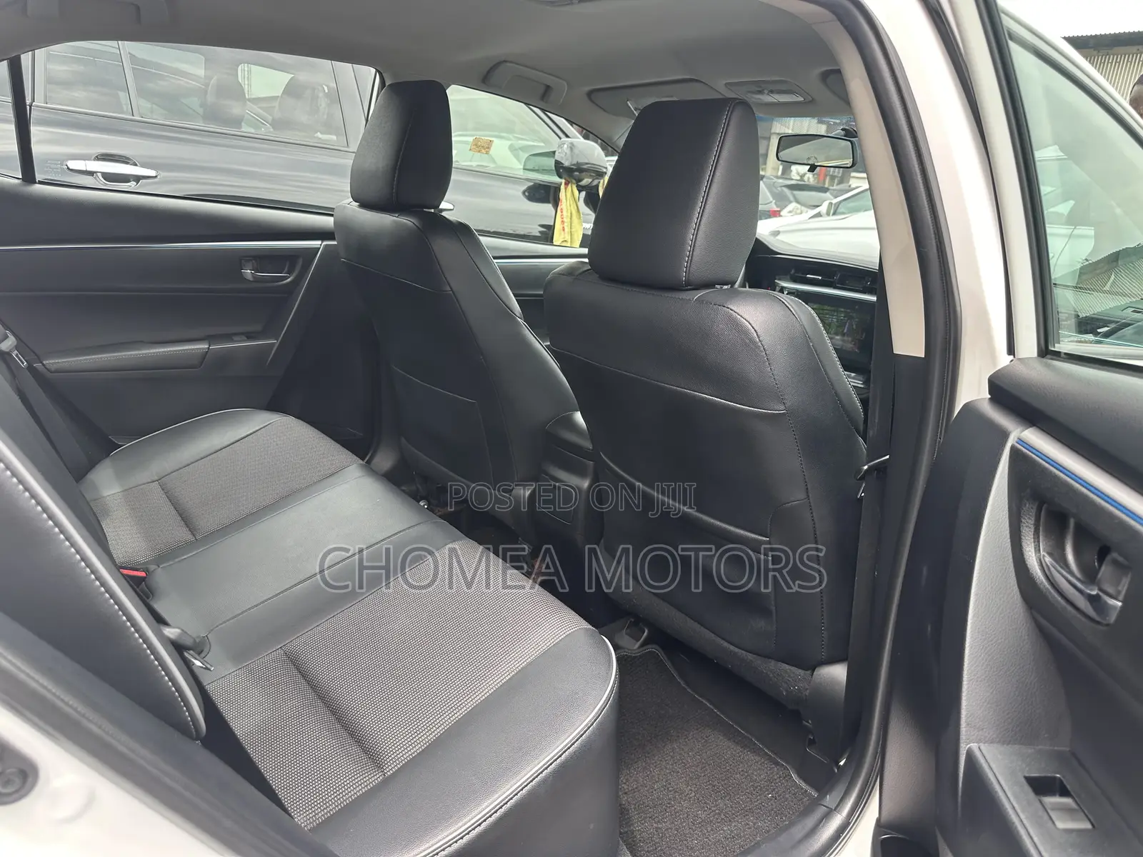 Toyota Corolla 2015 White