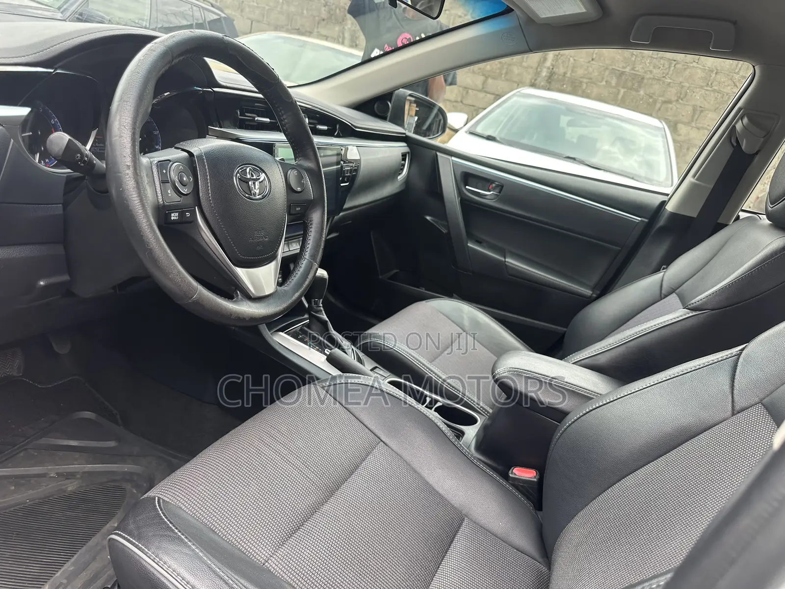 Toyota Corolla 2015 White