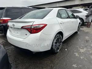 Toyota Corolla 2015 White