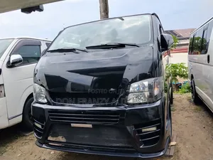 Toyota HiAce 2014 Black