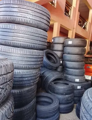 245/55/19 Michellin Tires Toyota and Mercedes Benz