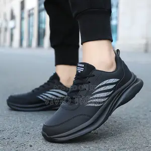 Light Weight Black Sneakers