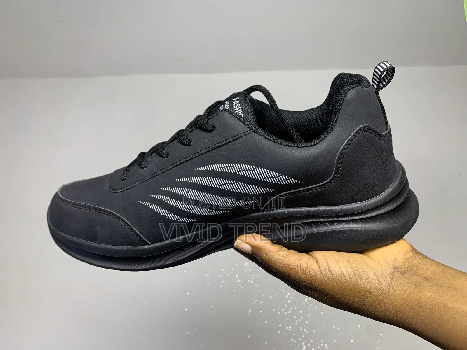 Light Weight Black Sneakers