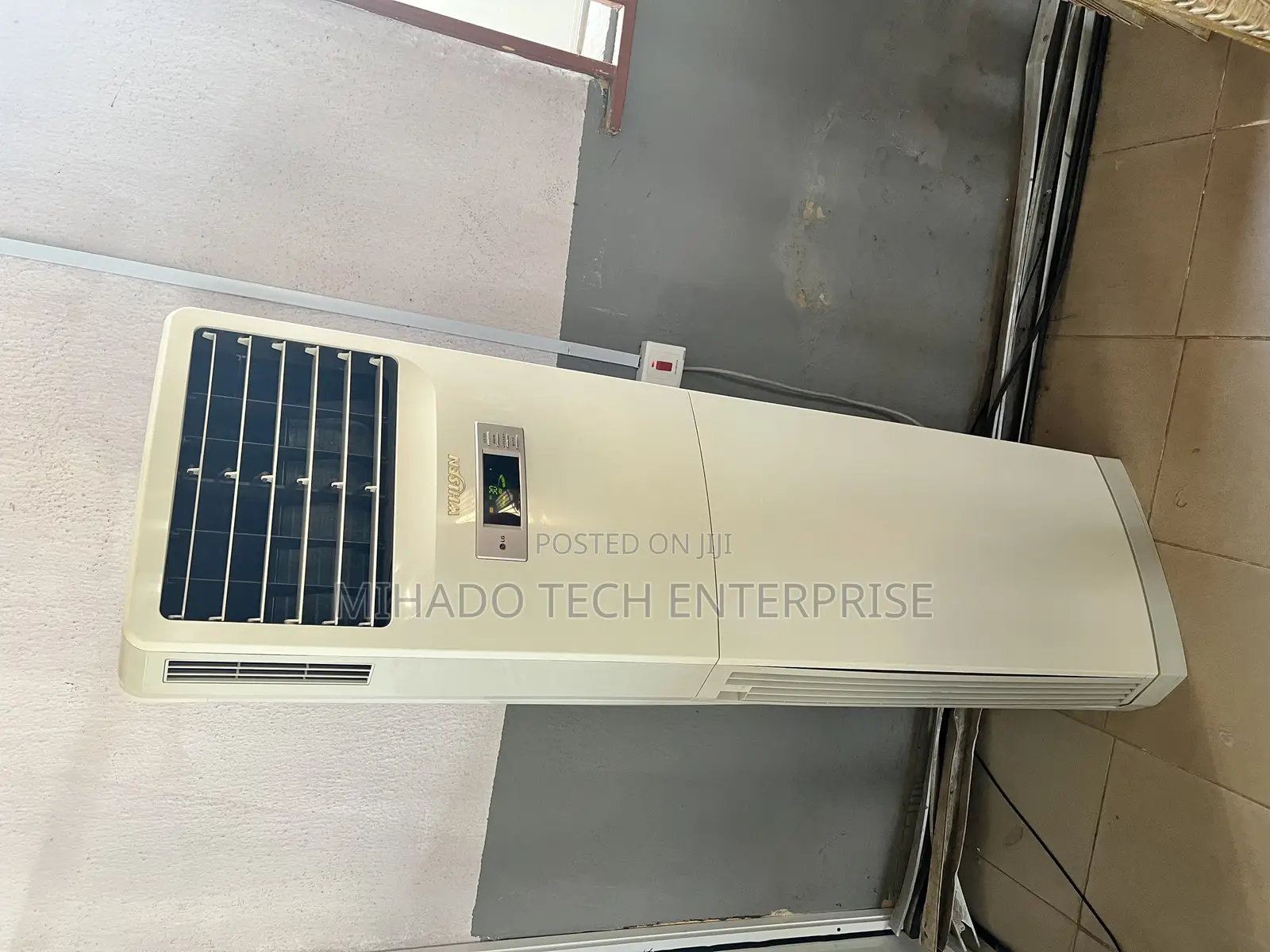 2.5tons Lg Standing Unit Air Conditioner