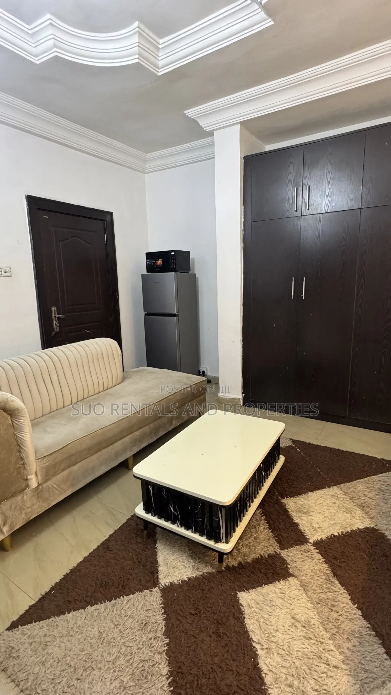 Studio Apartment