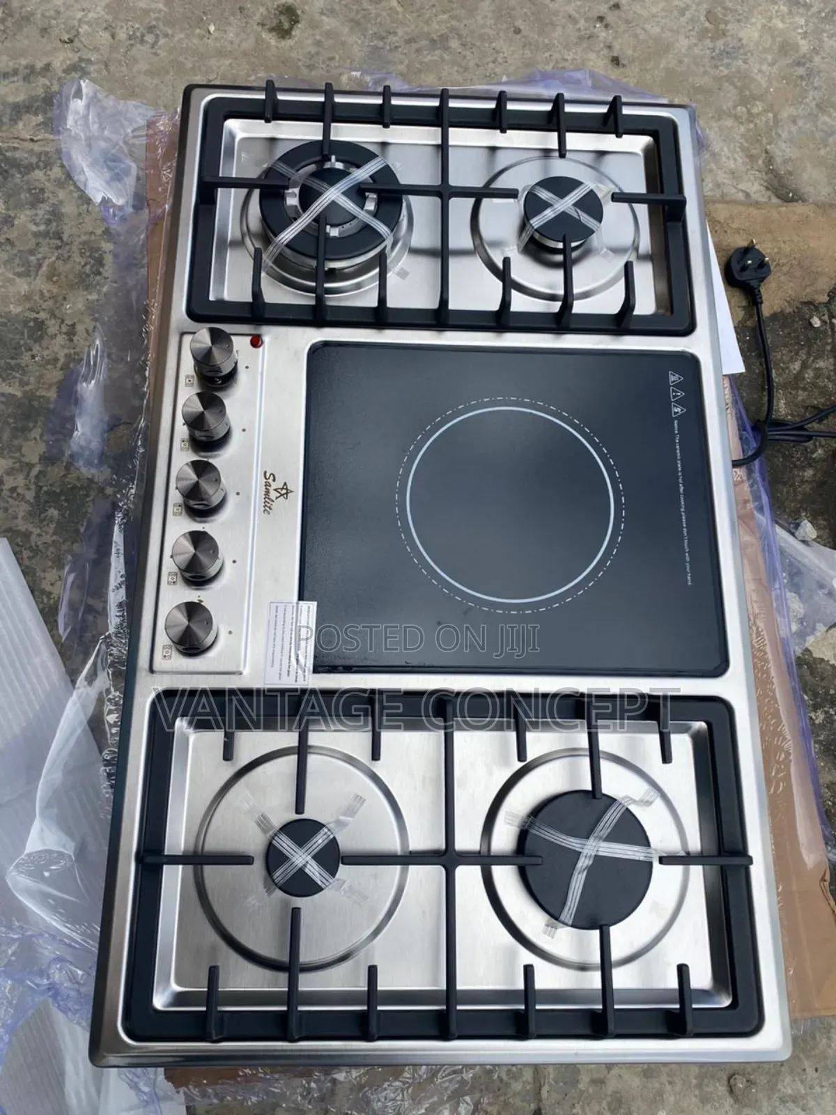 4 Burner Gas With 1 Electric
