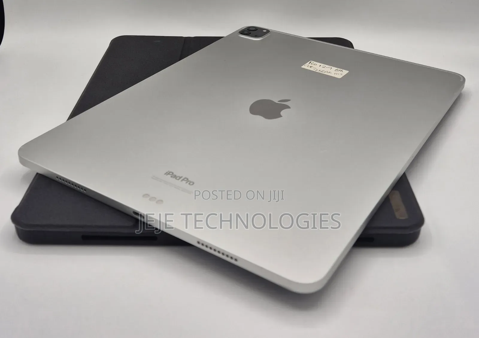 Apple iPad Pro 12.9 (2022) 256 GB Silver