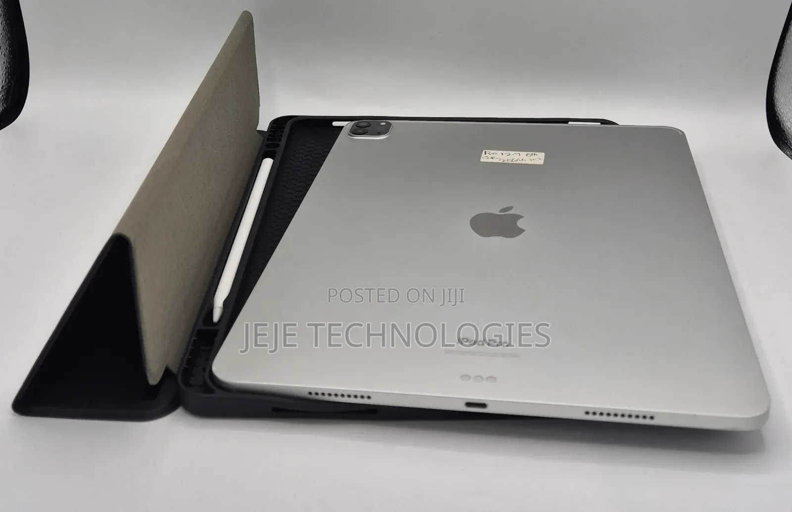 Apple iPad Pro 12.9 (2022) 256 GB Silver