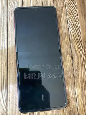 Motorola Razr 2024 256 GB Pink