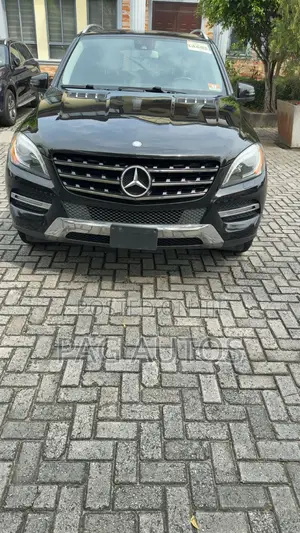 Mercedes-Benz M Class 2012 Black