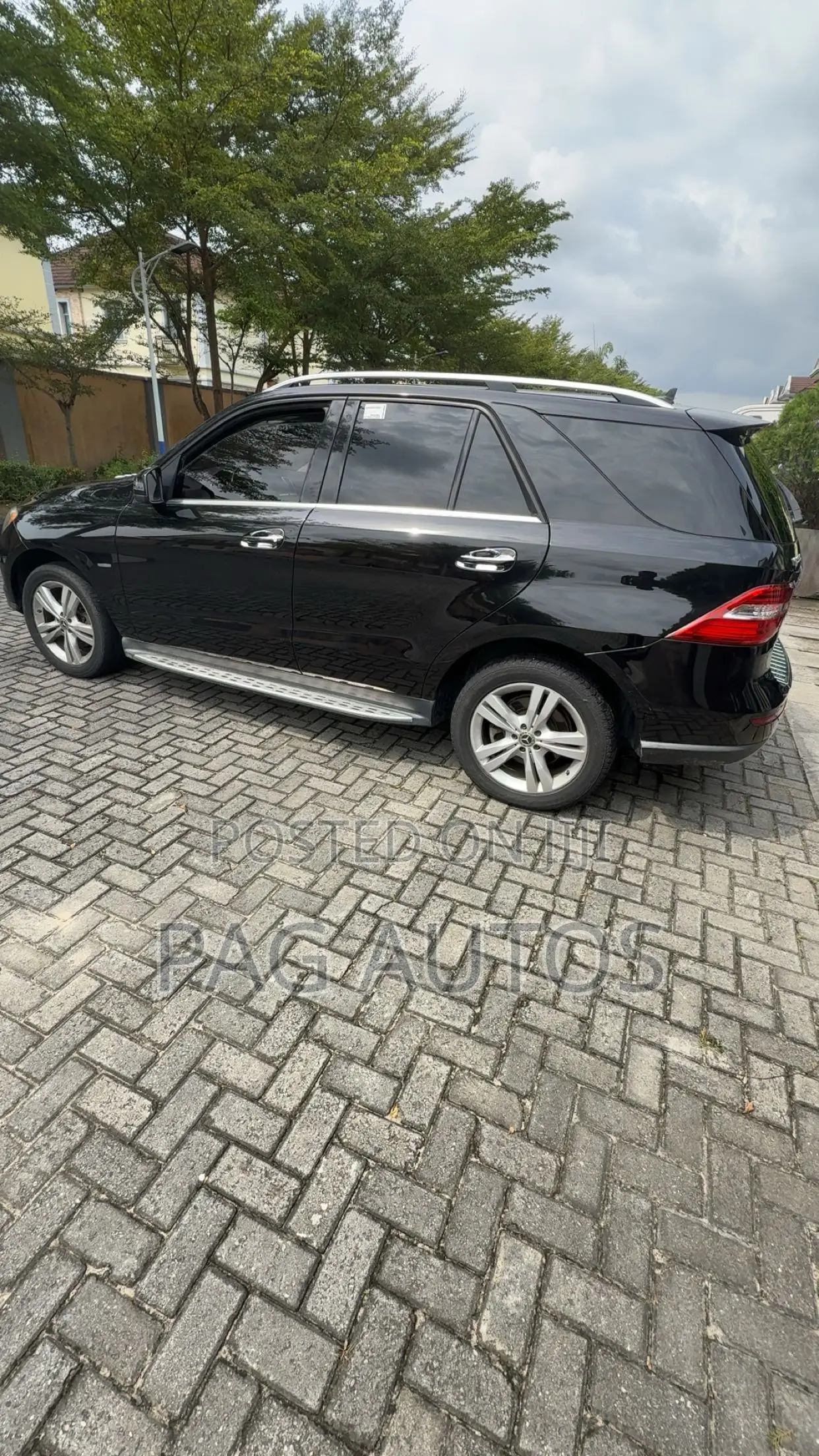 Mercedes-Benz M Class 2012 Black