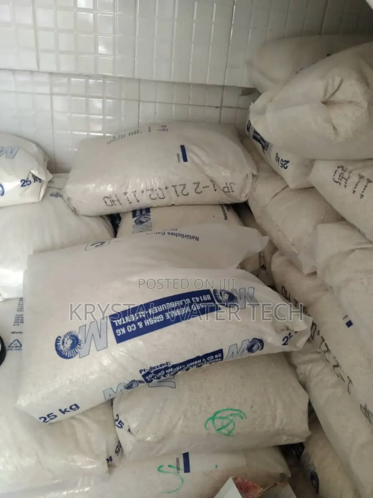 Akdolite Media
Calcium Carbonate