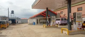 Functional Filling Station With Supermarket