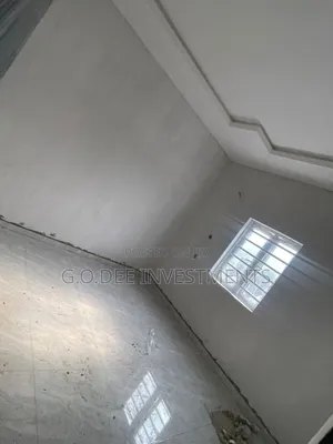 2bdrm Apartment in Lakeviwew Estate, Ago Palace for rent