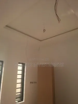 3bdrm Apartment in Off Ago-Palace Way for rent