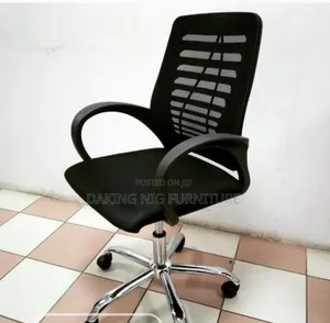 Strong Victory Office Chair
