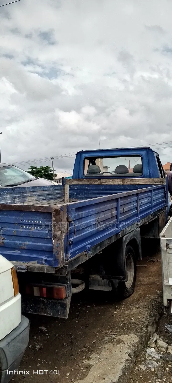 Ford Transit 1989 Blue