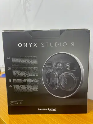Onyx Studio 9
