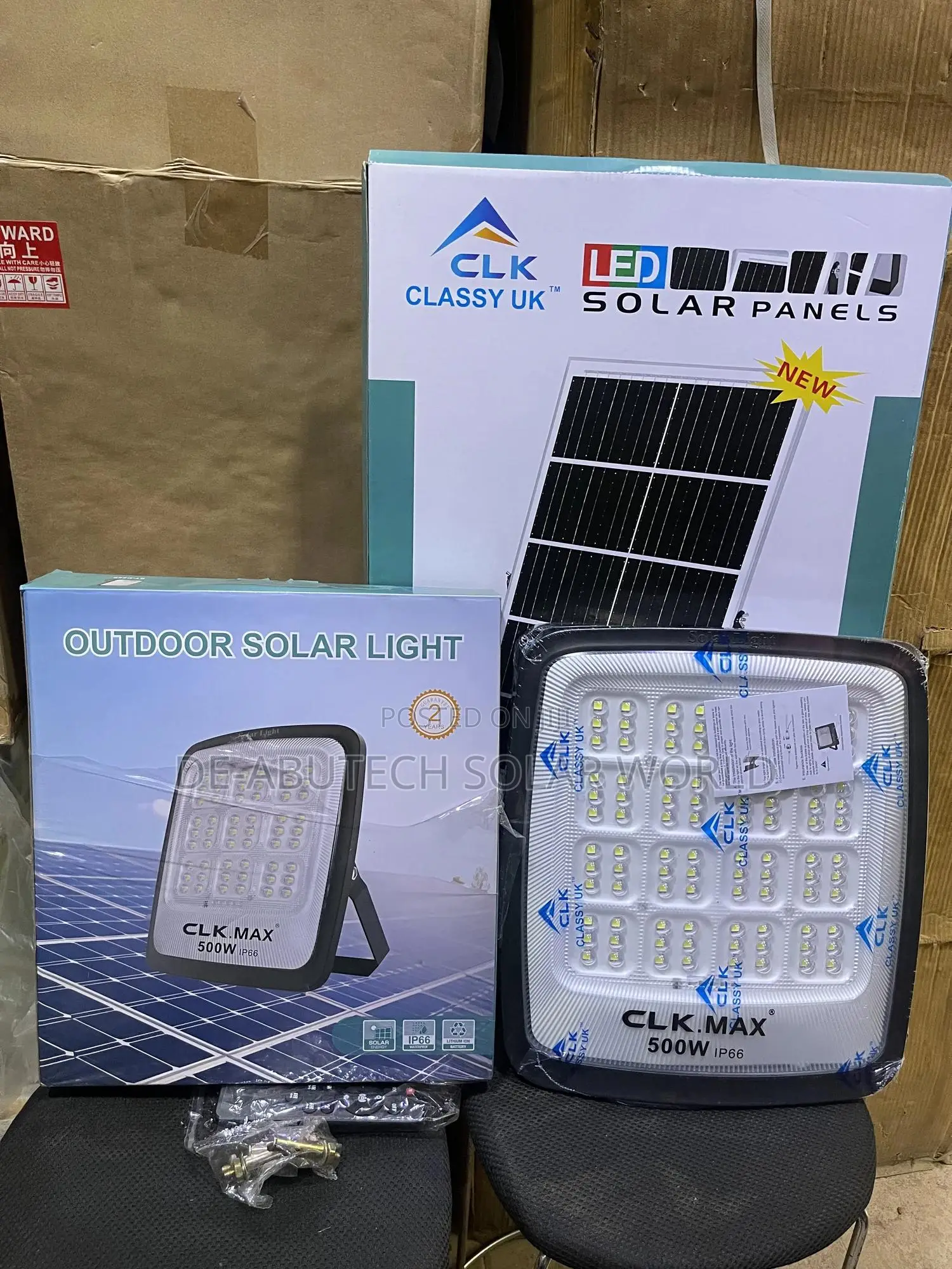 500 Watts (Clk)Solar Flood Lights