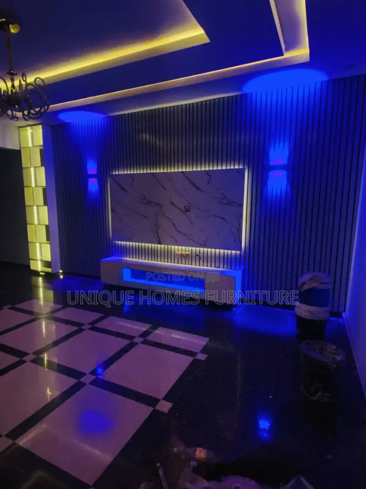 Tv Console With Acrilic Stones