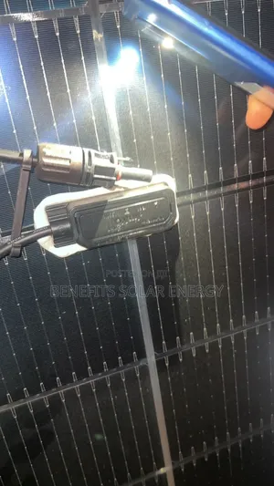 650w Brand New Jinko Panels 156 Cells