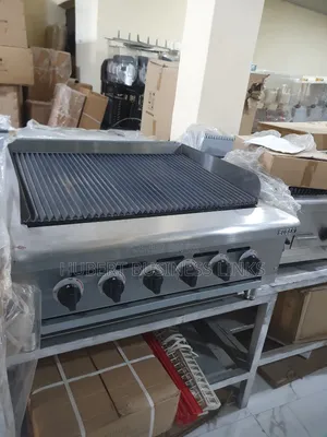 Charcoal Rava Rock Grill