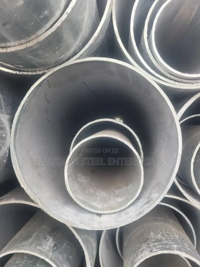 Galvanize Pipe Is Different Sizes and Thickness