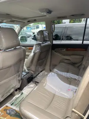 Lexus GX 470 Sport Utility 2006 White