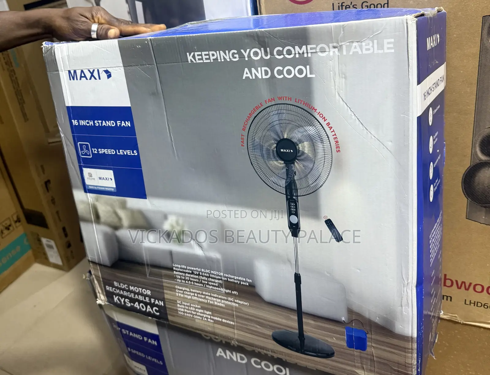 Maxi Rechargeable Fan 18 Inches