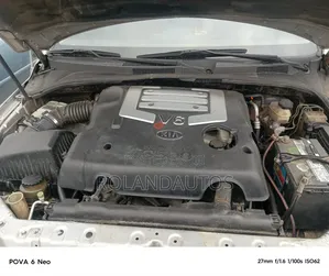 Kia Sorento 3.3 V6 2009 Silver