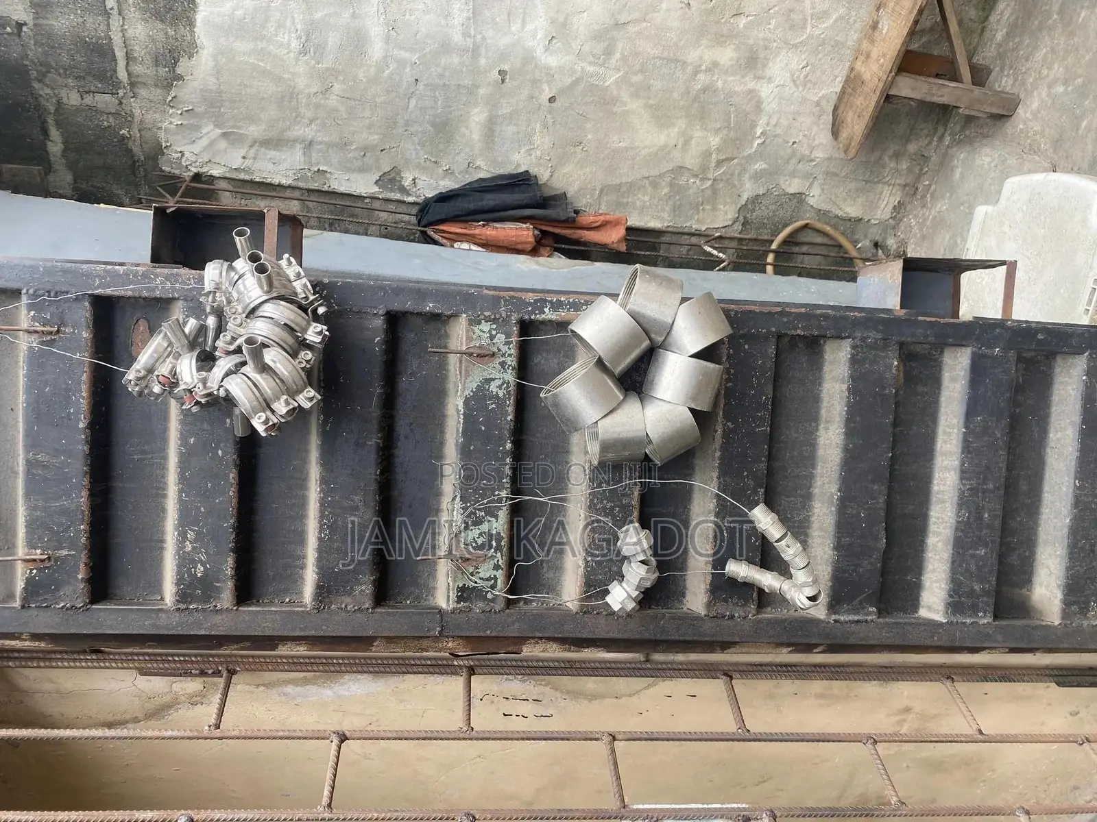 Stainless/Ms Clip,Nipple,Valve, Socket Available