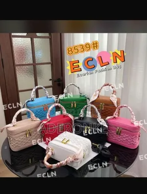 Ready to Slay Like a Queen ,Get This Luxury Fashion Hand Bag ,