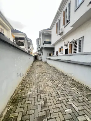 4bdrm Duplex in Ologolo for rent