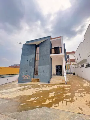 4bdrm Duplex in Alalubosa Gra, Ibadan for sale