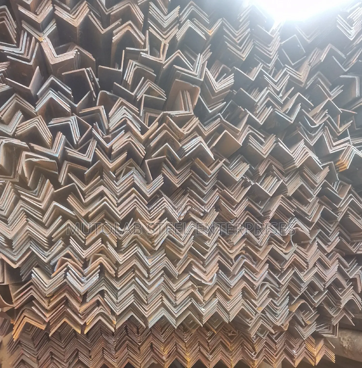 Angle Iron Different Sizes and Thickness