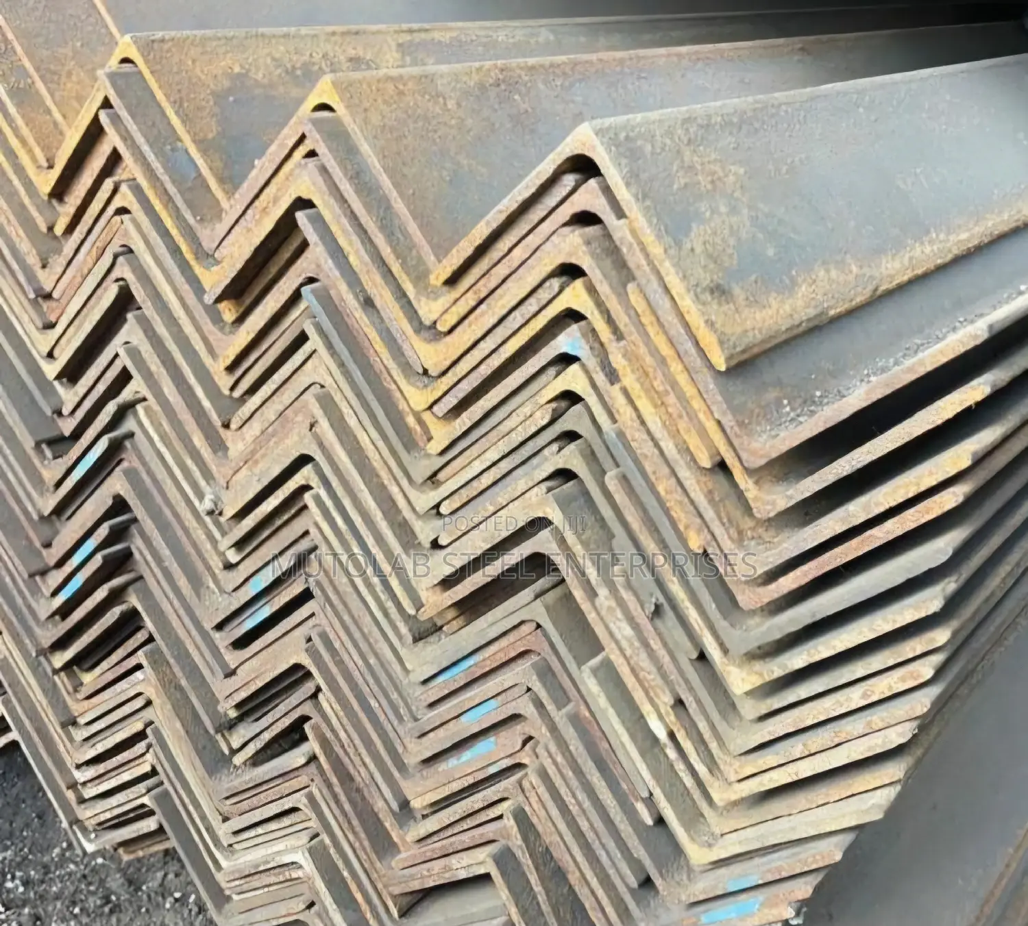 Angle Iron Different Sizes and Thickness