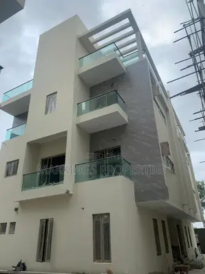 5bdrm Duplex in Banana Island for rent