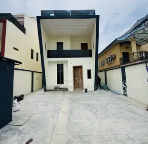5bdrm Duplex in Ogudu Gra Lagos for sale
