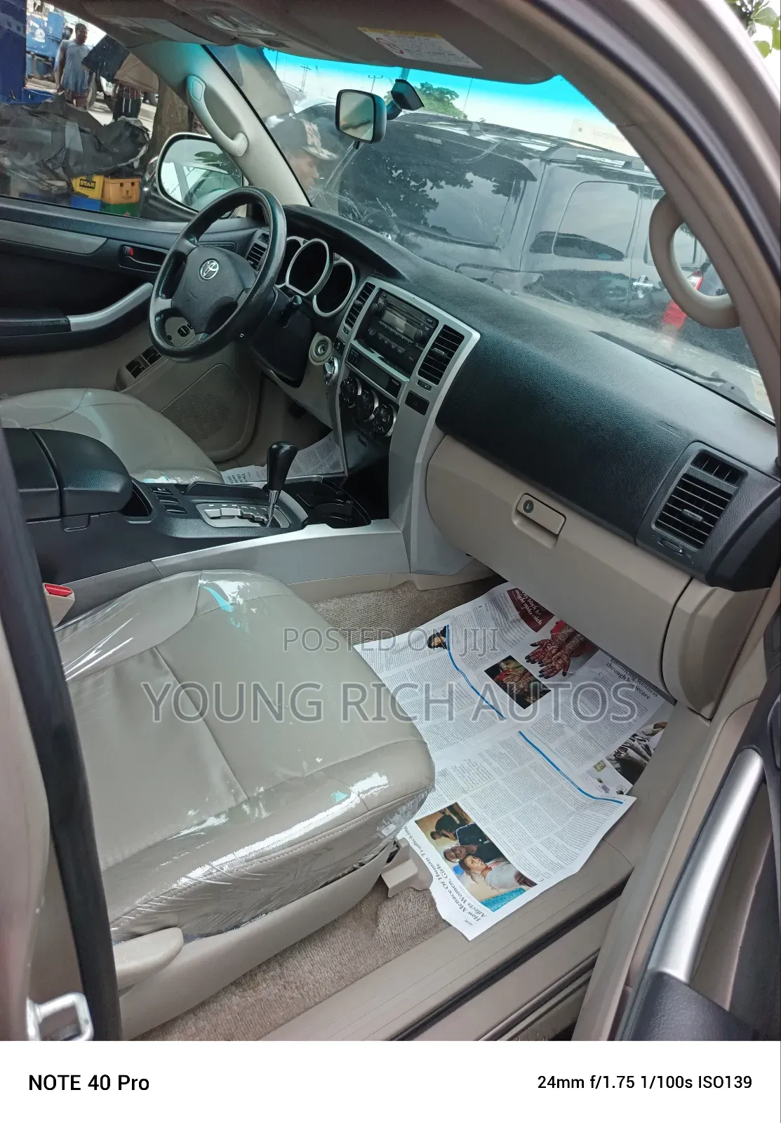 Toyota 4-Runner 2004 Gold