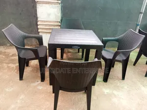 Durable Restaurant Table and Chairs