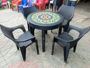 Fast Food Restaurant Table and Chairs
