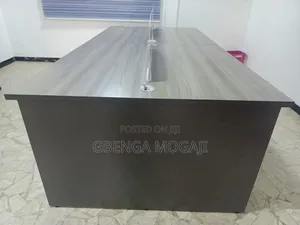 Bossmate Four Seater Workstation
