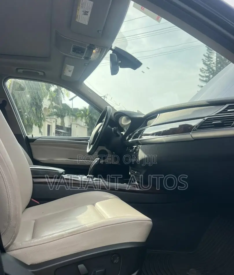 BMW X5 2012 Blue