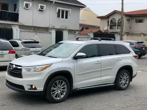 Toyota Highlander 2015 White
