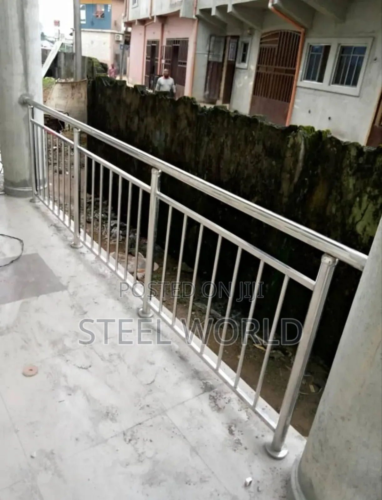 Natural Stainless Design