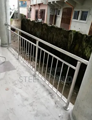 Natural Stainless Design