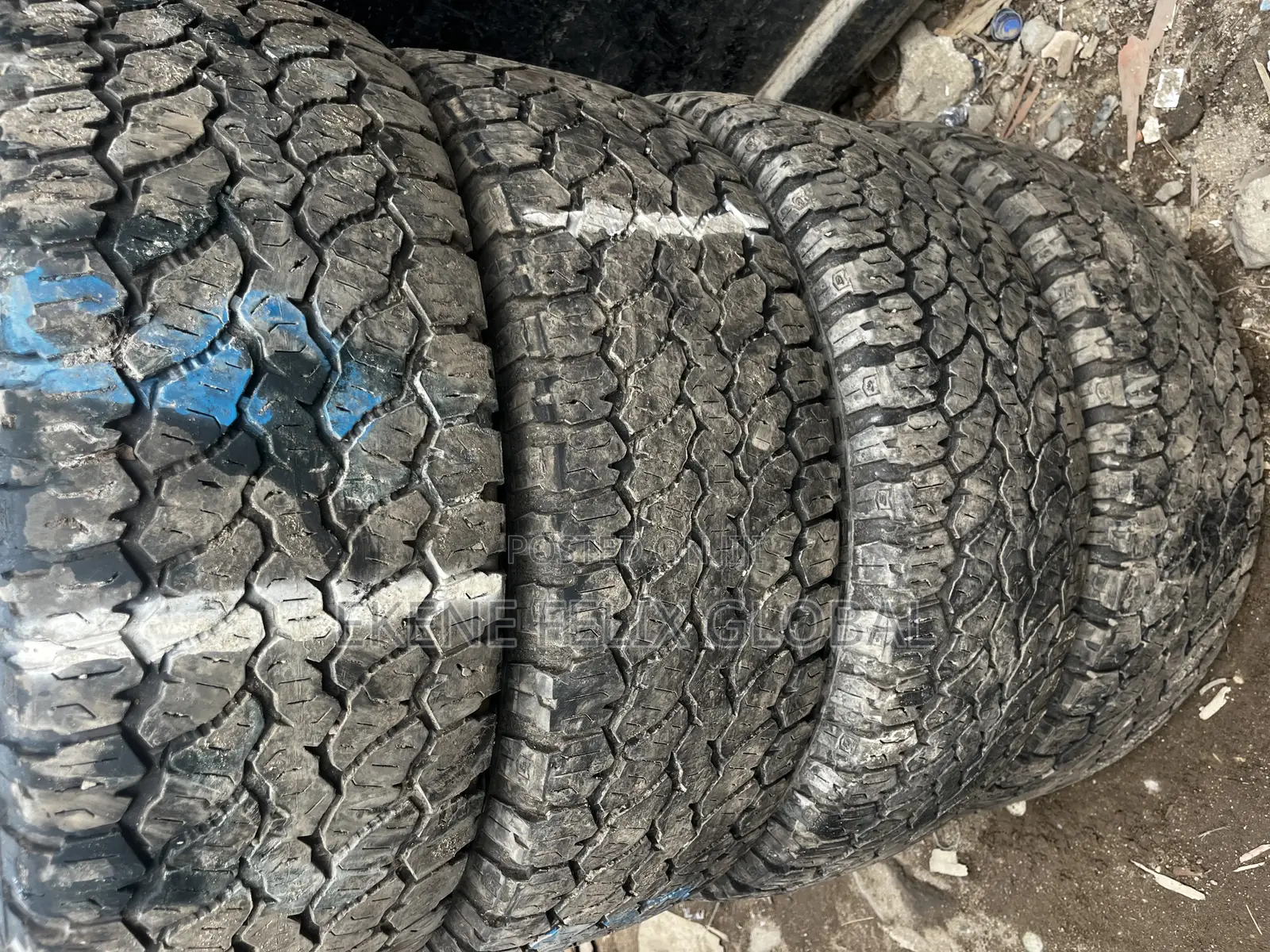 255/60/18 Ccaterpillar Teeth