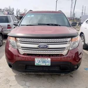 Ford Explorer XLT 4dr SUV (3.5L 6cyl 6A) 2014 Red
