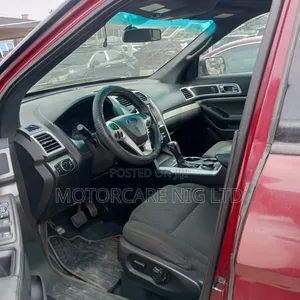 Ford Explorer XLT 4dr SUV (3.5L 6cyl 6A) 2014 Red