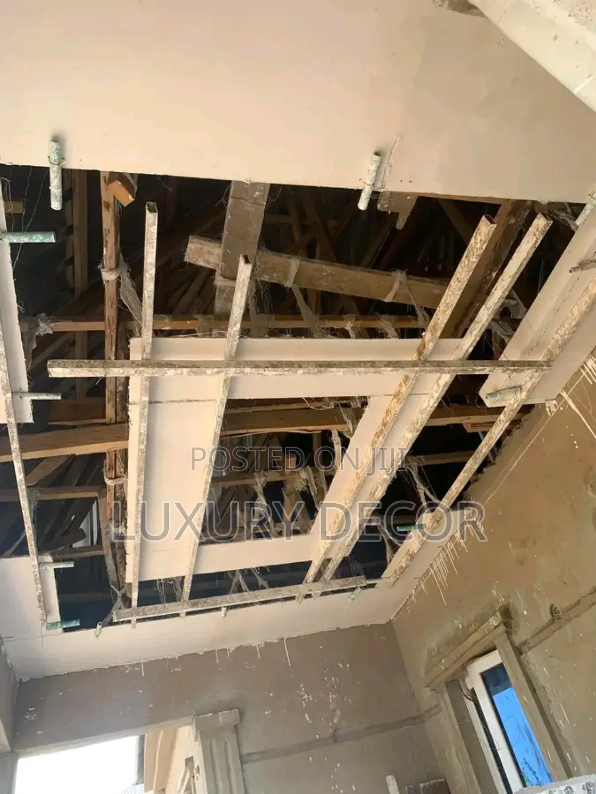 Pop Ceiling
